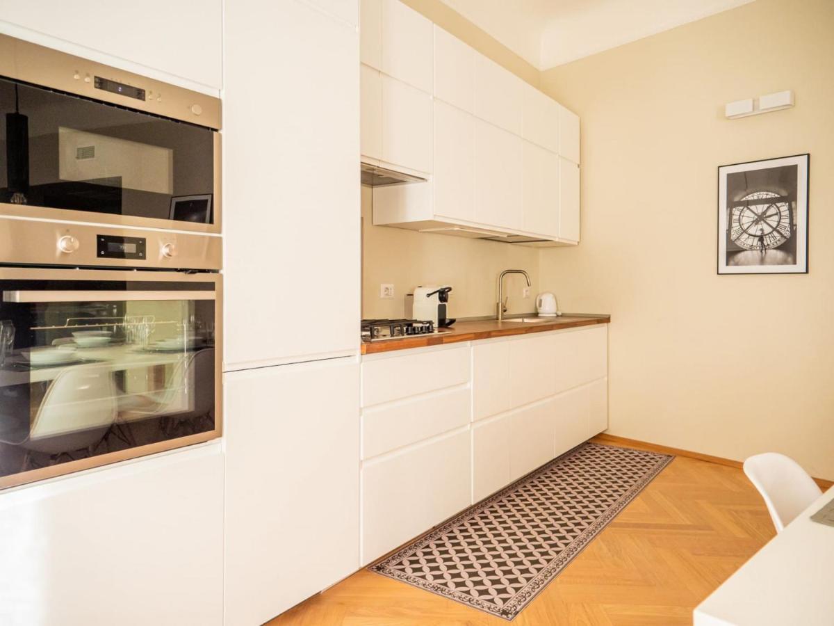 The Best Rent - Cozy Two-Bedrooms Apartment In Pasteur District 米兰 外观 照片